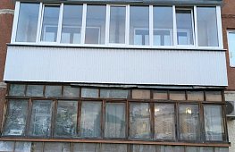 Холодное остекление балкона
Века ВХС 60
Наружная отделка профлистом tab
